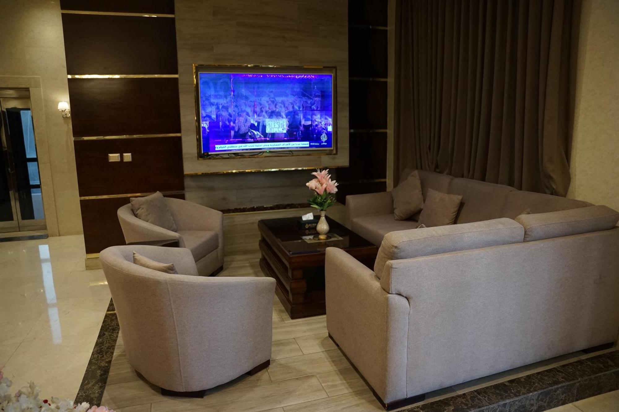Big Ben Hotel Suites Amman Eksteriør billede