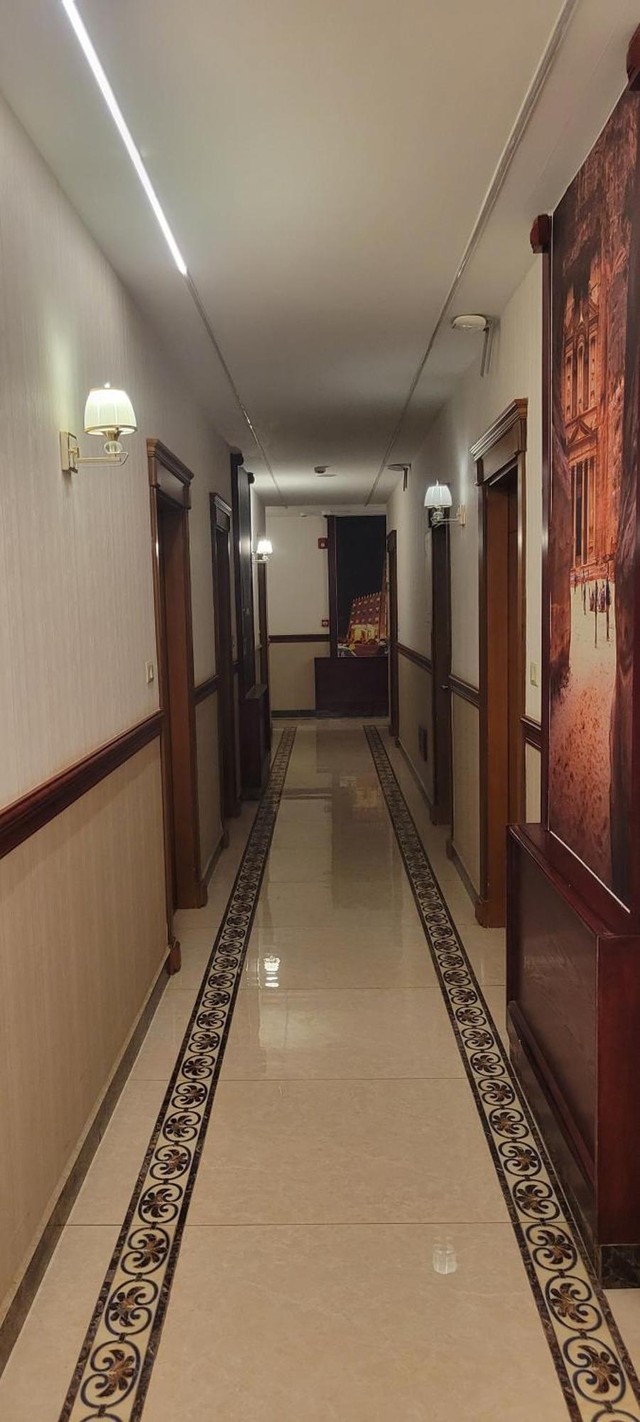 Big Ben Hotel Suites Amman Eksteriør billede
