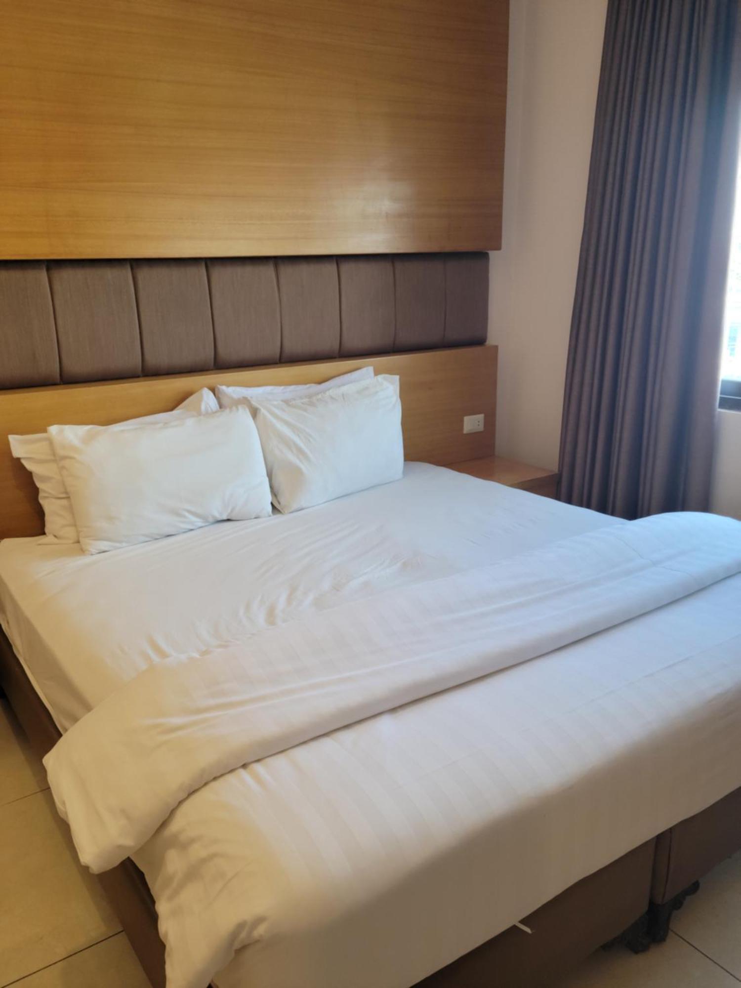 Big Ben Hotel Suites Amman Eksteriør billede