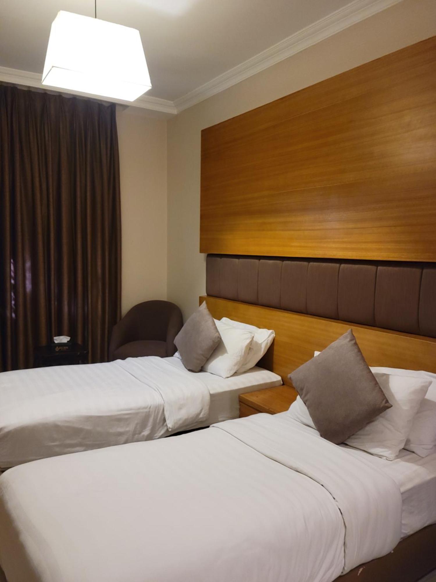 Big Ben Hotel Suites Amman Eksteriør billede