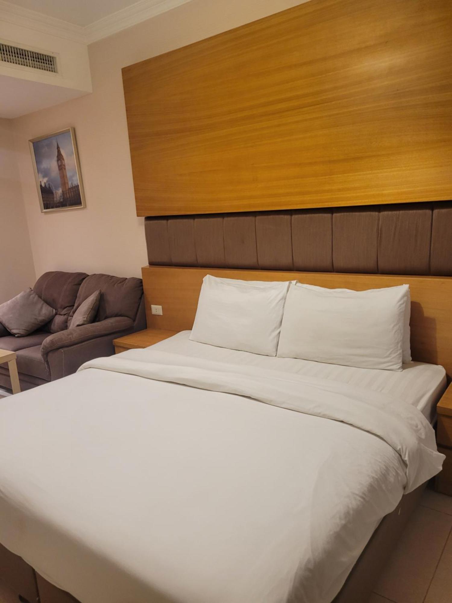 Big Ben Hotel Suites Amman Eksteriør billede