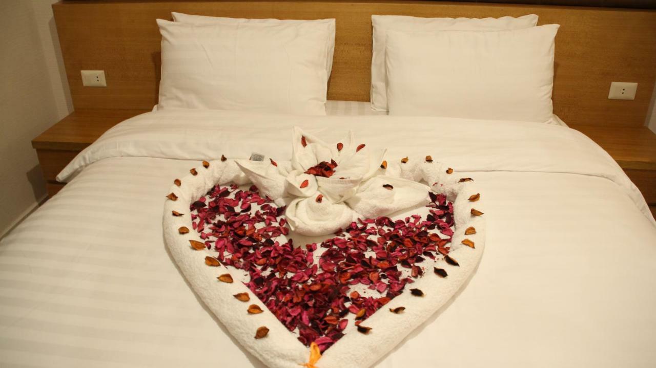 Big Ben Hotel Suites Amman Eksteriør billede