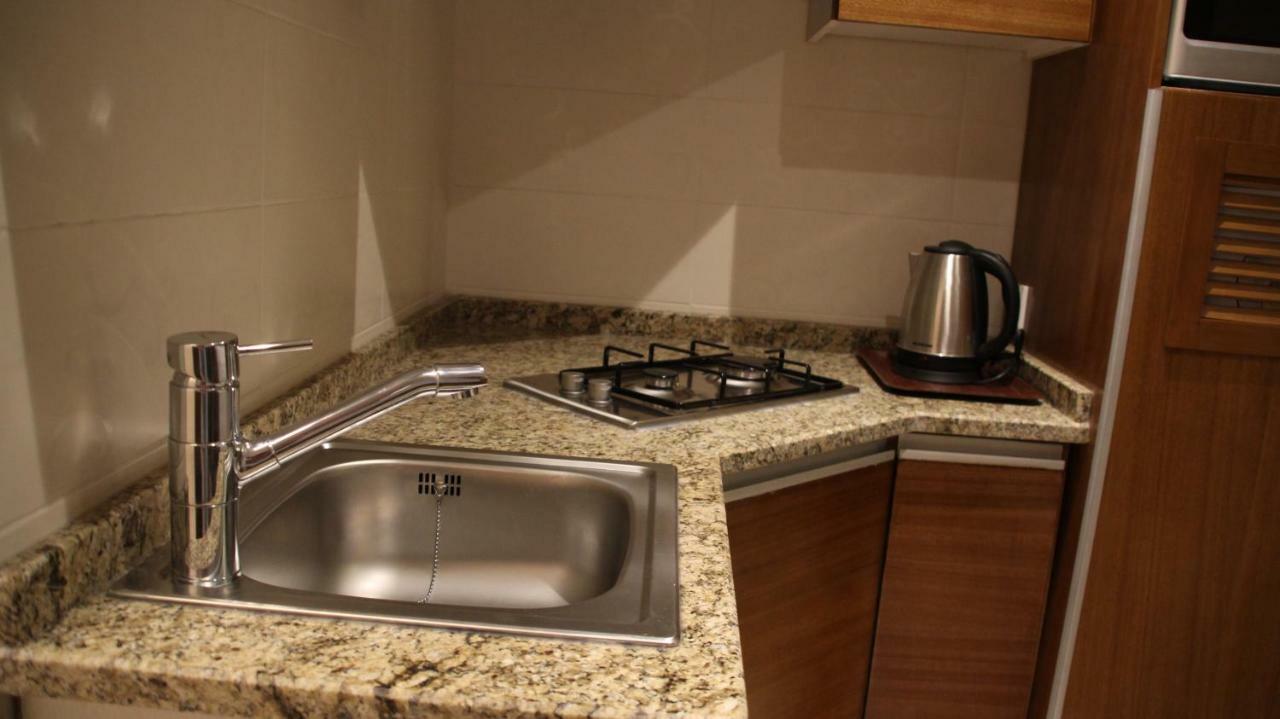 Big Ben Hotel Suites Amman Eksteriør billede
